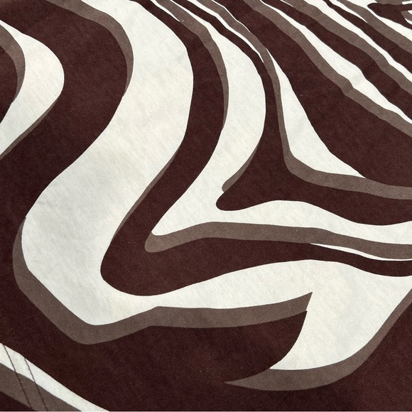 adidas Originals animal three stripe zebra print t-shirt brown Women’s Sz medium - Picture 7 of 9